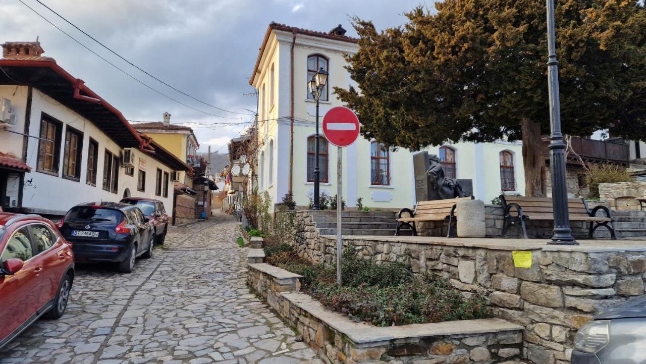 Fs Apartments - Beautiful Apartment In The Artistic Part Of Veliko Tarnovo Ngoại thất bức ảnh